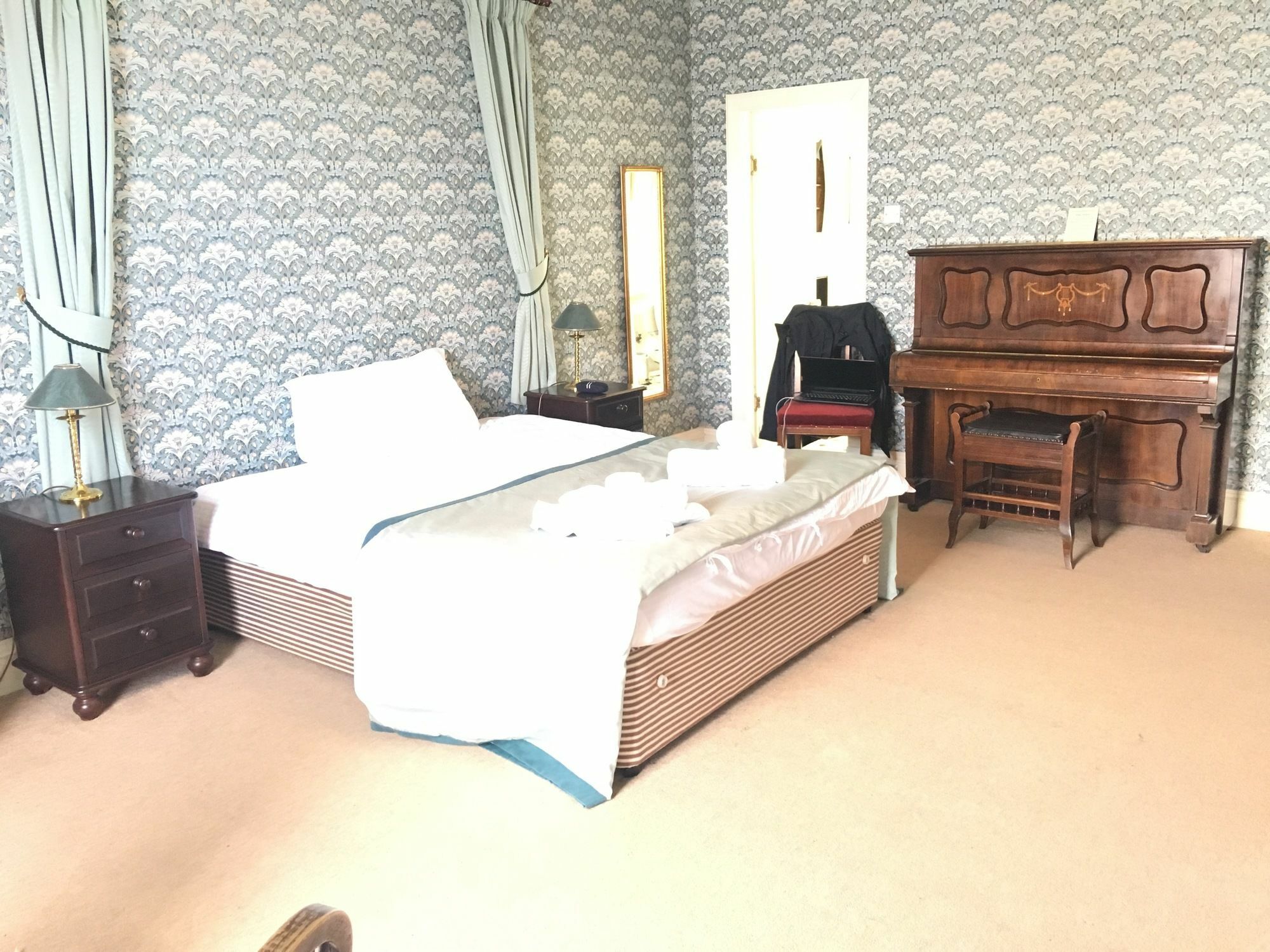 Cannon House Hotel Rothesay Extérieur photo
